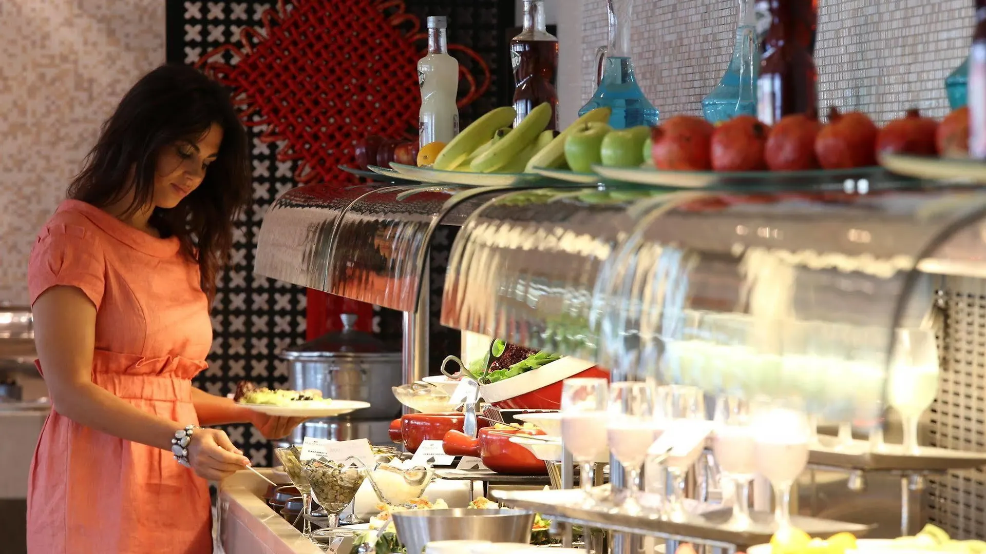 Ramada Downtown Abu Dhabi Hotel 4*,  Egyesült Arab Emírségek
