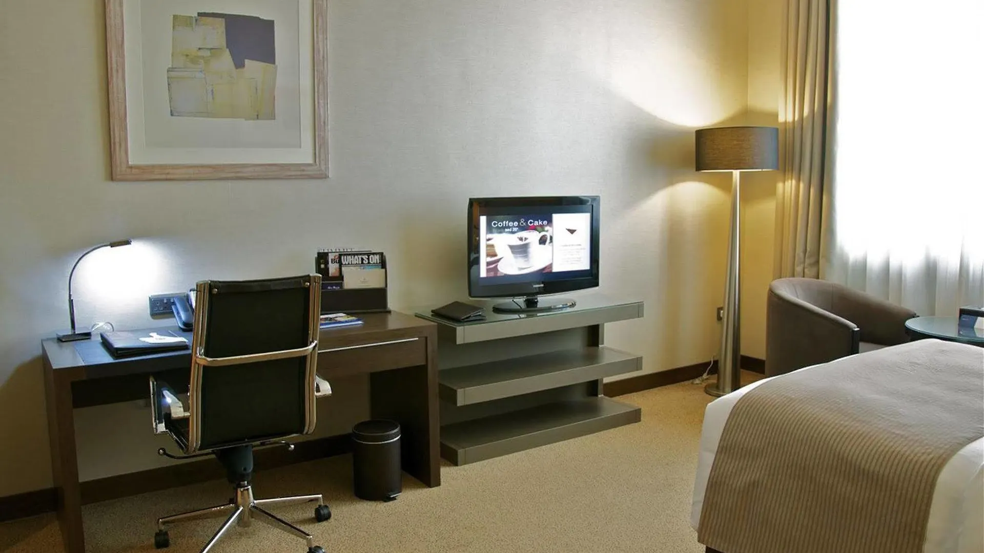 Hotel Ramada Downtown Abu Zabi
