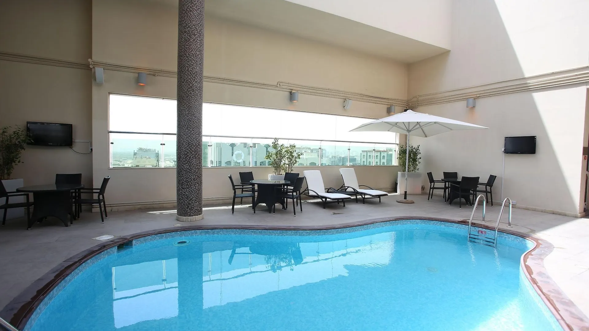 ****  Hotel Ramada Downtown Abou Dabi Émirats arabes unis